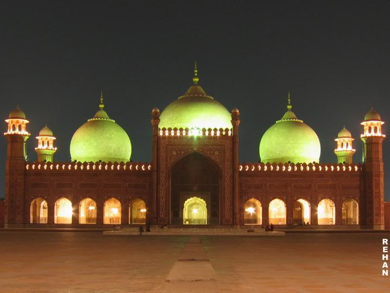 LAHORE-BADSHAHI MOSQUE 5