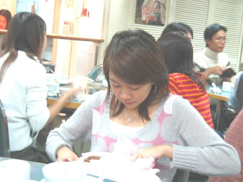 �������e������� ���