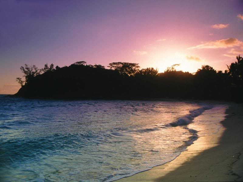 Seychelles - Sunrise at Barbarons Beach, Mahe