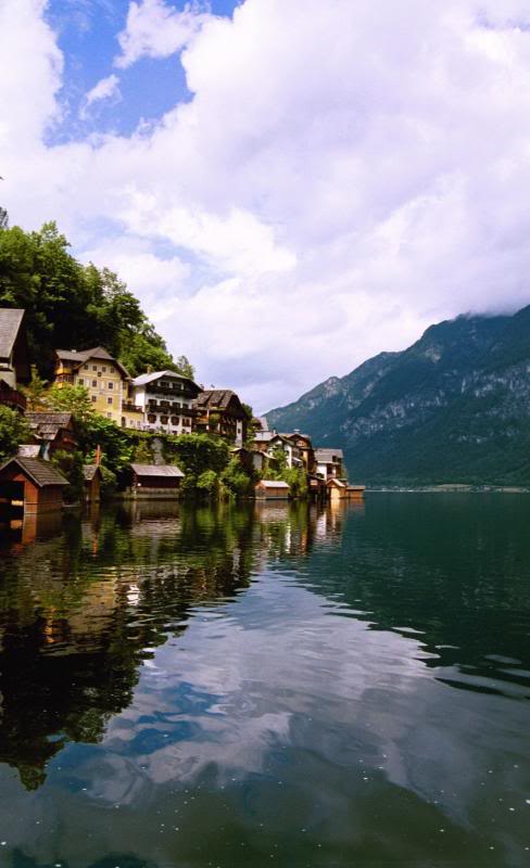 Hallstatt reflected