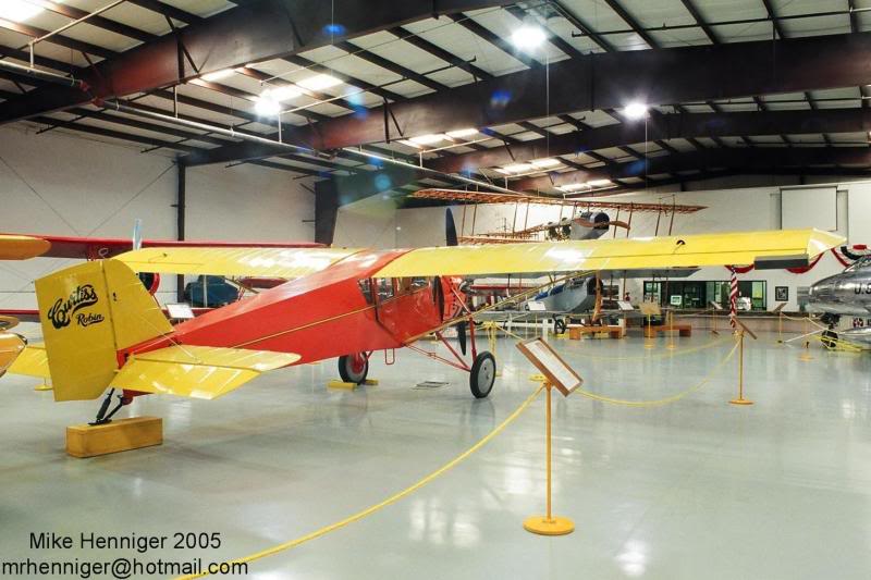 UNIDENTIFIED - 200526-07 - Curtiss Robin