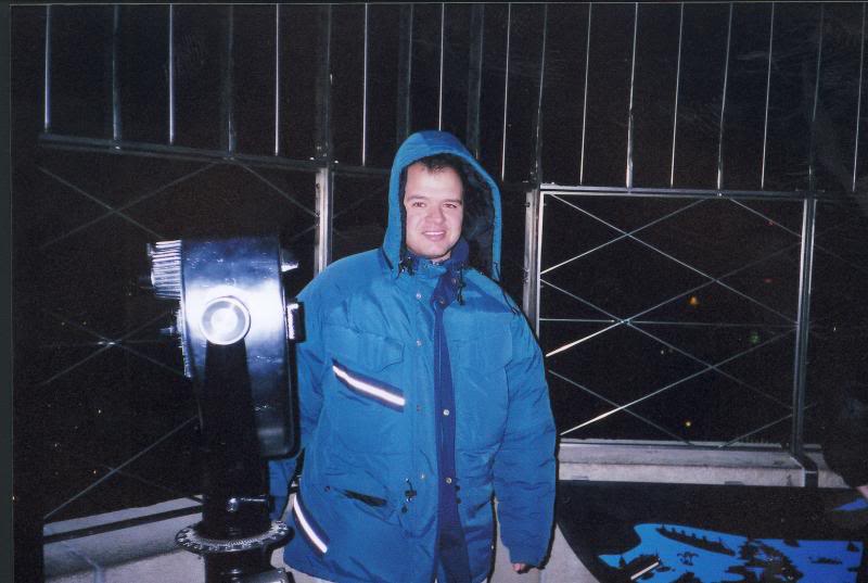 Me fighting with the wind on top of the Empire State Bu...