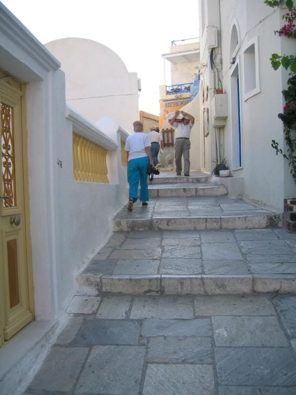 Giz�le se promenant...