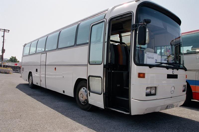 Notre autocar � Santorini...