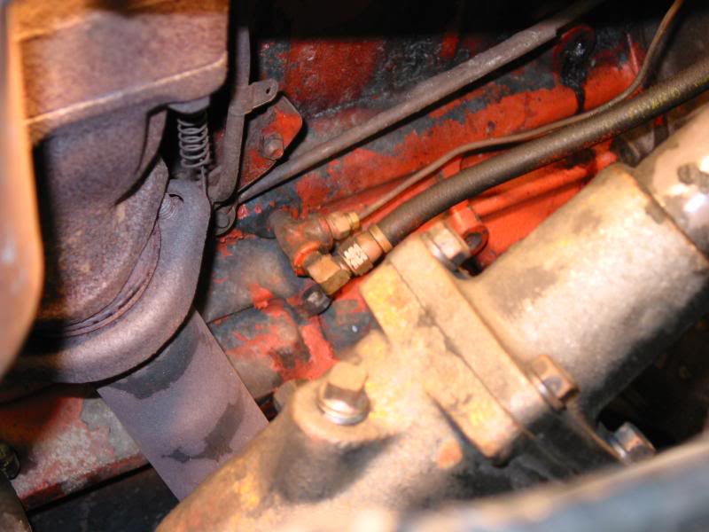 Oil filter/gauge block connection