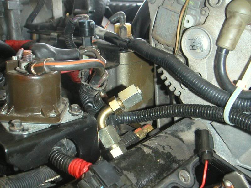 High Pressure Gauge Fitting - 1 -