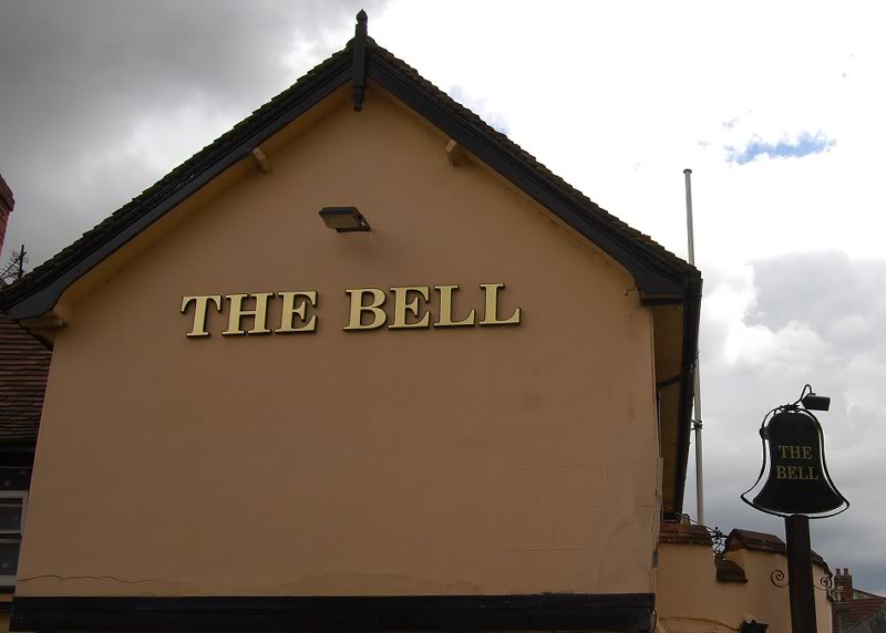 Pub Clare Bell DSC_0239