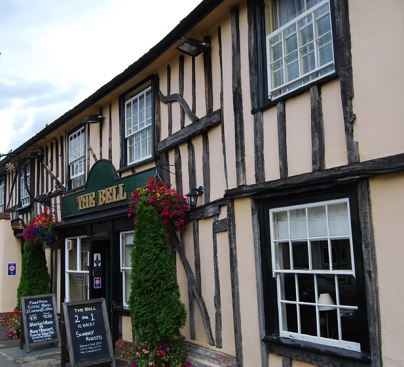 Pub Clare Bell DSC_0240