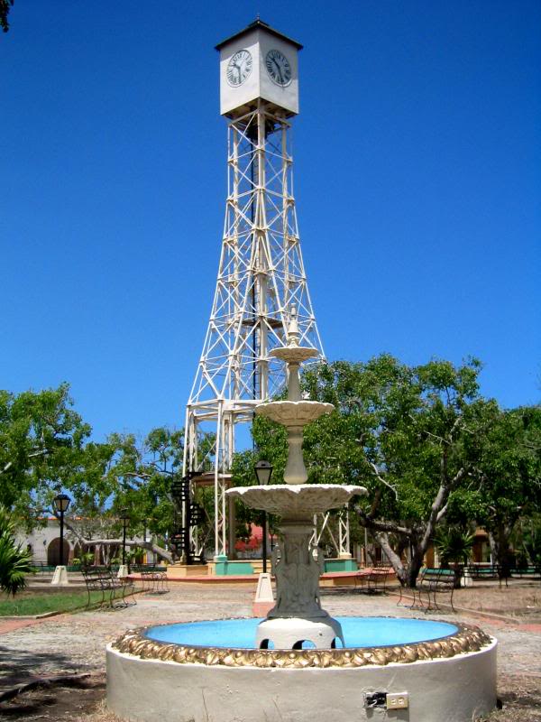 El Reloj y La Fuente