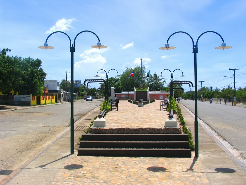 PARQUE HEROES 14 DE JUNIO 2