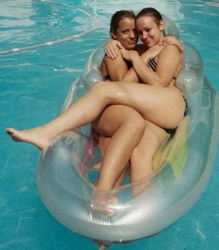 I'm the mexican girl beside mikki.