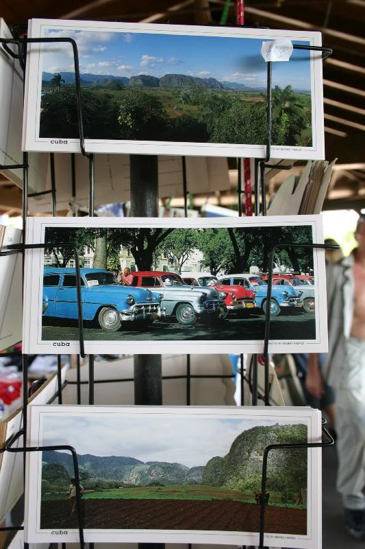 Cuba002-Cuban postcards