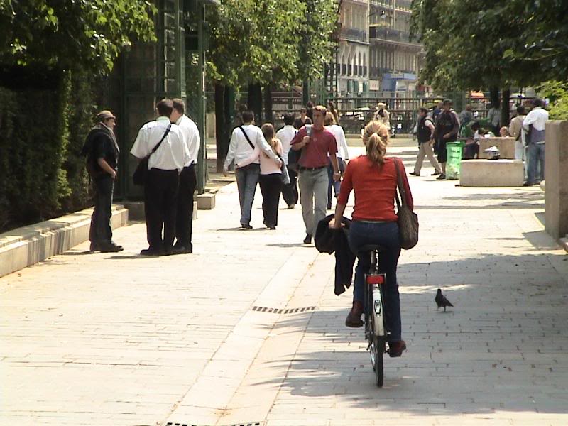 Cyclist Paris