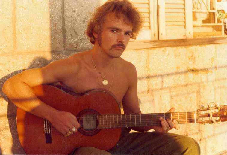 Kollega - 04 a, Geir R�rvik - en habil gitarist