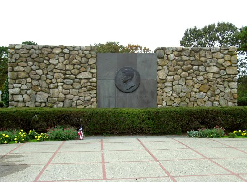 Kennedy Monument - Hyannisport