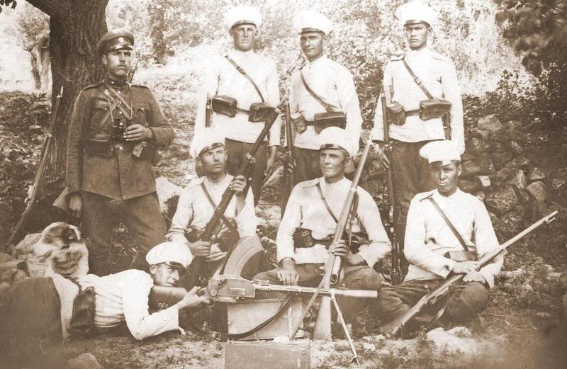 Bulgarian Squad, Madsen Machine Gun, Dog