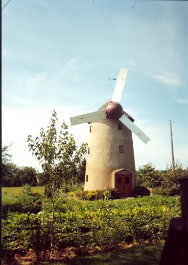 Moulin � Vent priv� de l'�le d'Orl�an il fut construit ...