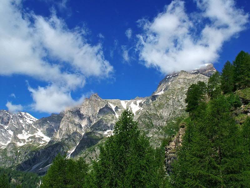 010 - rising to arrive at clouds