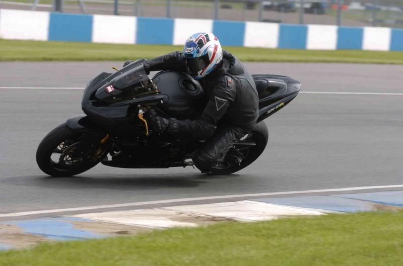 ZX10R Donnington racetrack, Leicestershire England 2004