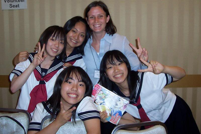 Jr high JPN girls & Em