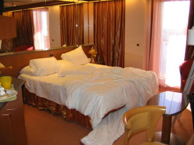 cat 11 suite cabin 6327 (Miracle)