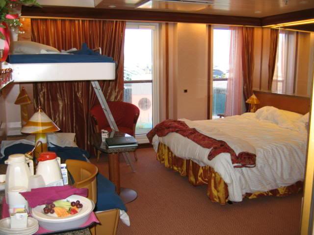 cat 11 suite cabin 6327