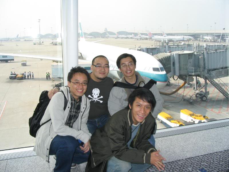 Yo + Stanley + PC + Yo @ HK Airport