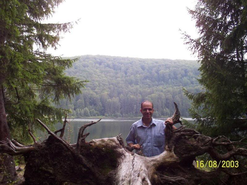 100_4082 Mircea la lacul vulcanic Sf Ana