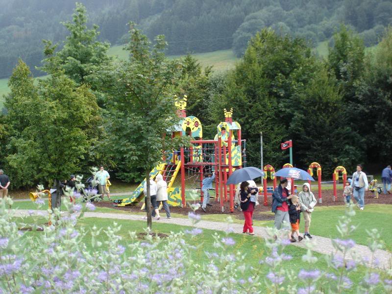 Swarovski: playground