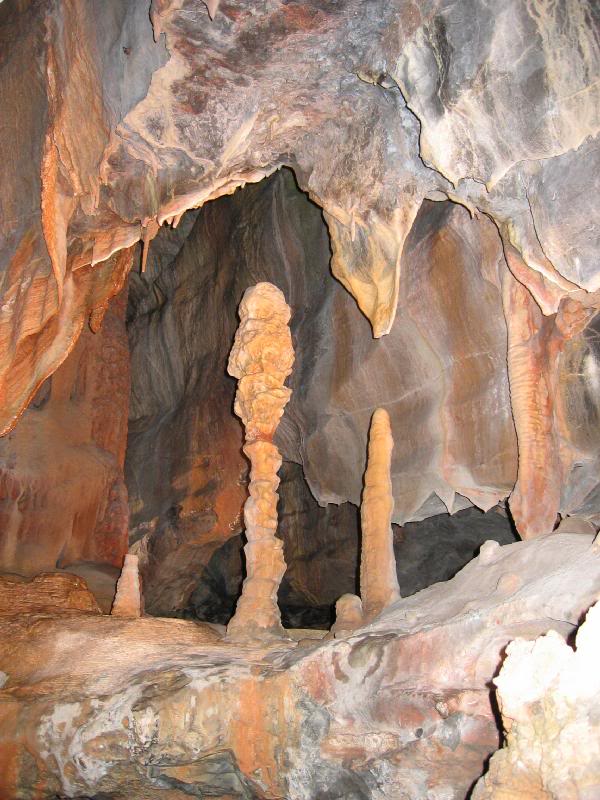 cox's cave impressive stalagmite