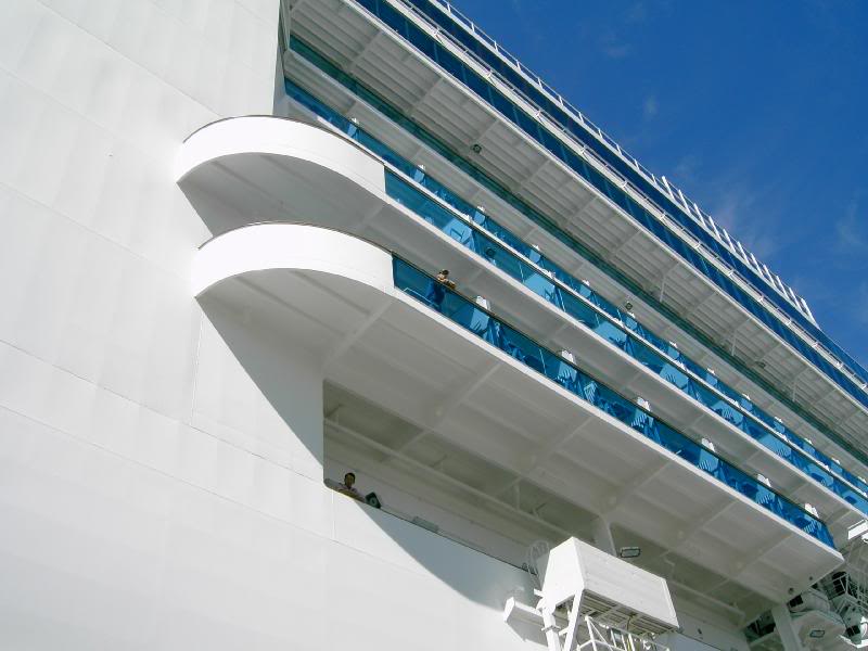 DH on balcony of E731