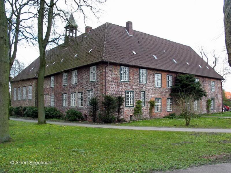 Neuenburg (FRI) - Schloss Neuenburg 11042004