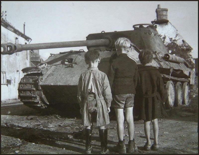 9PDPantherStLam bertwKidsFLHS