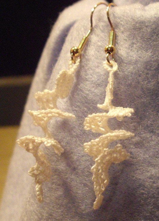 Hyperbolic Tatted Spiral Earrings