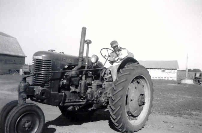 Case tractor 1951