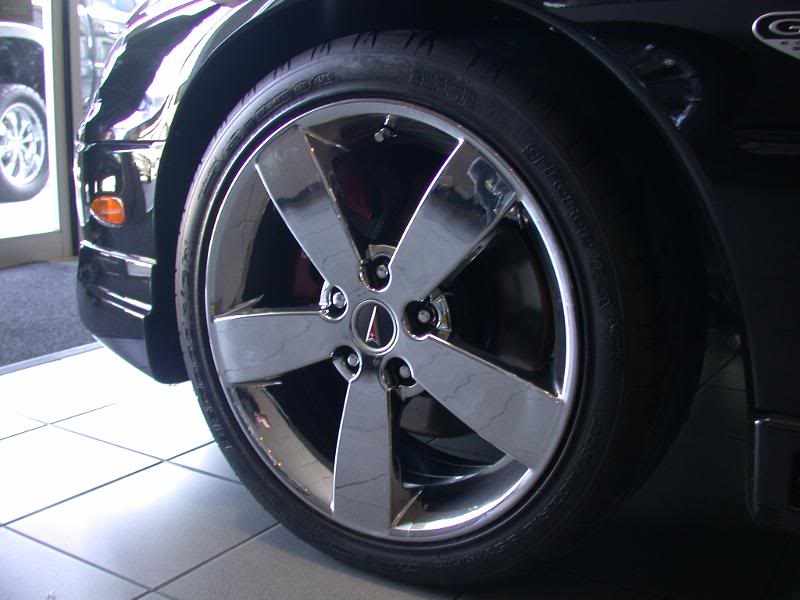 06 GTO with 18inch OEM wheels Plasma Coated