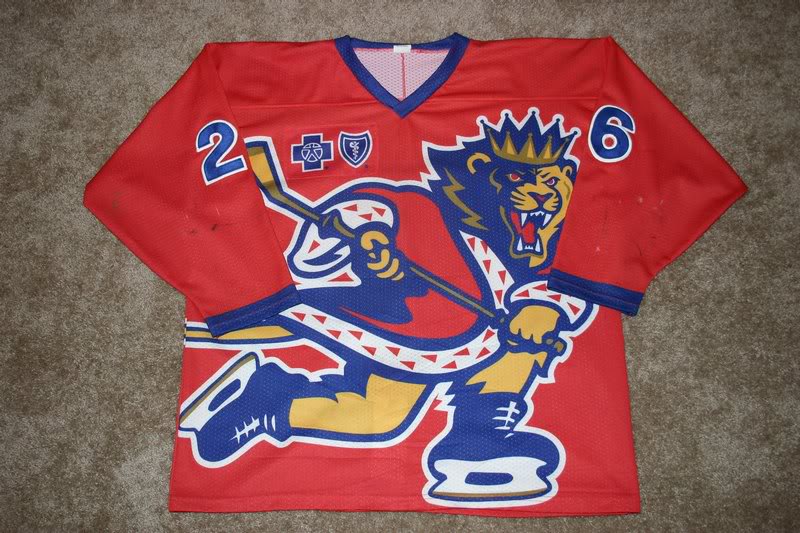 AHL_199697_Mona rchs_Warmup_Har kins_A