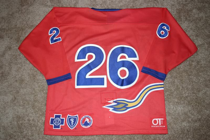 AHL_199697_Mona rchs_Warmup_Har kins_B