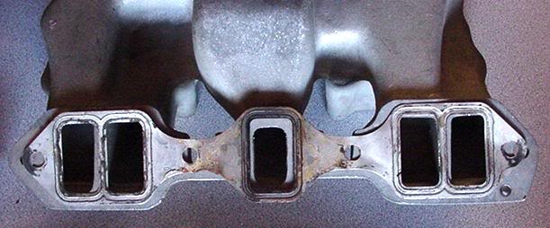 Stude Caddy Manifold Comparison04