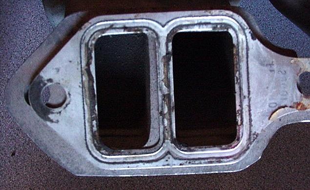 Stude Caddy Manifold Comparison05