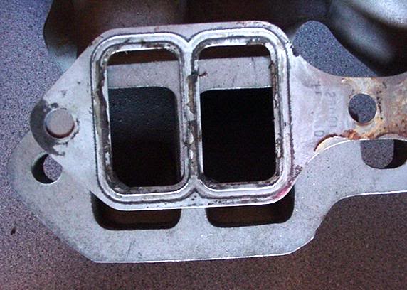 Stude Caddy Manifold Comparison06