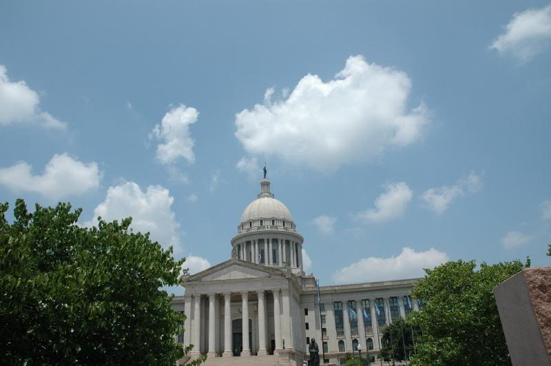 Oklahoma Labor Omnia Vincit