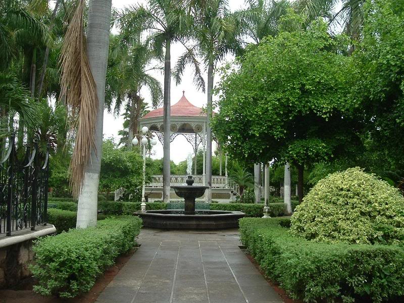 The Plaza at El Fuerte.