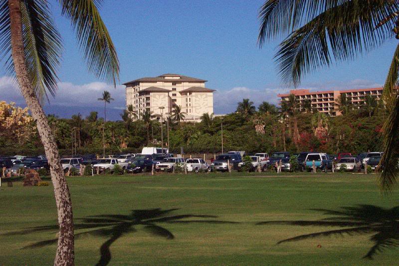 MOC LahaniaTowerFro mHwy30