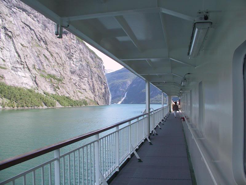 04finnmarken ship01 from 5th floor deck