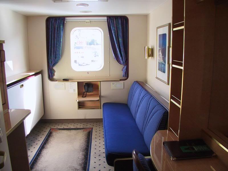 05finnmarken ship cabin