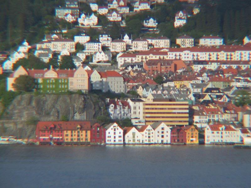 10 finnmarken ship departing bergen norway1