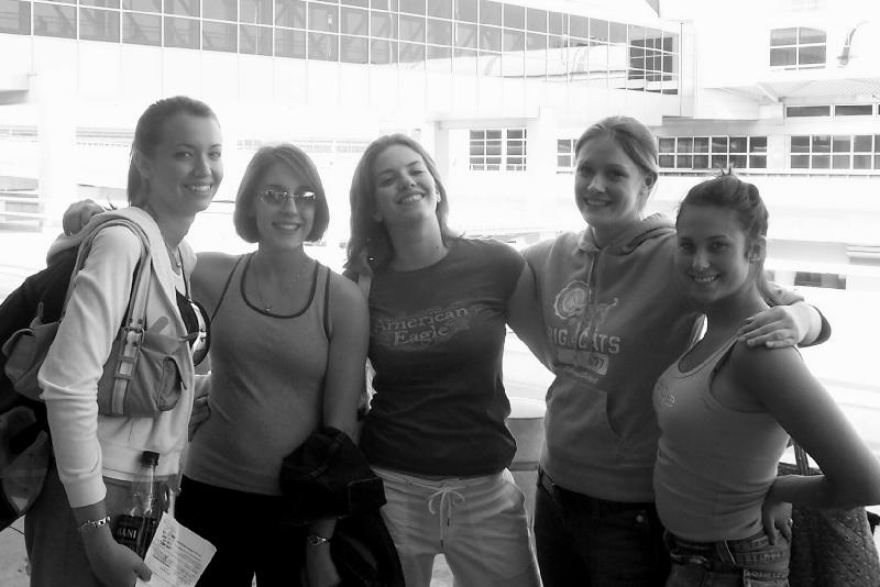 suities going to greece