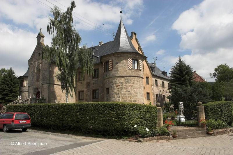 Schmolz (KC) - Schloss Schmolz 01082005