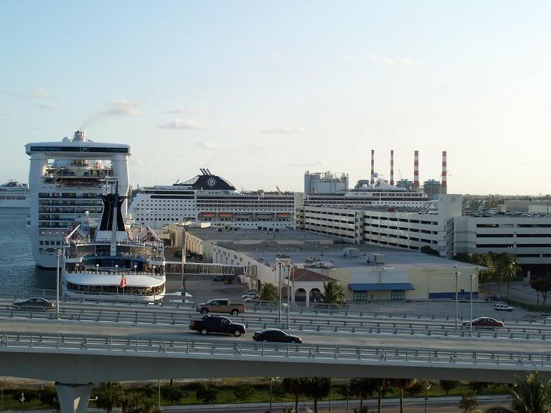 Carnival Legend 2005 007